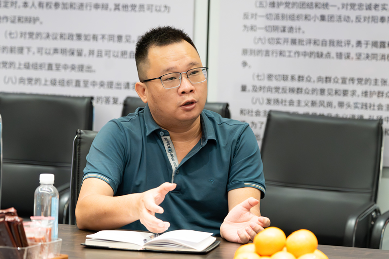 福建省工信厅、市科协领导莅临开云官方网页版官网指导慰问